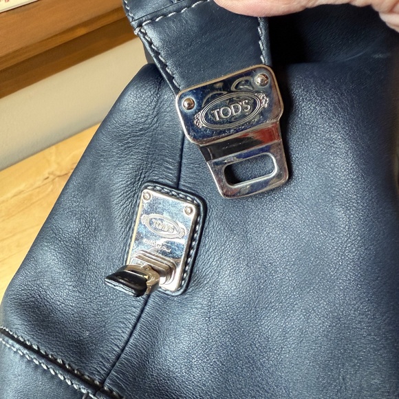 TODS D-STYLING 2WAY HANDBAG BLUE LEATHER TOTE CROSSBODY STRAP DBL ROLLED HANDLES - Picture 9 of 11